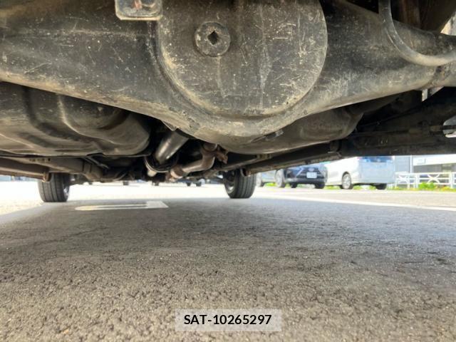 Nissan MOCO 2012-03 6909273-9