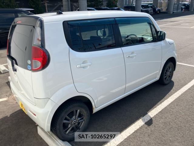 Nissan MOCO 2012-03 6909273-4