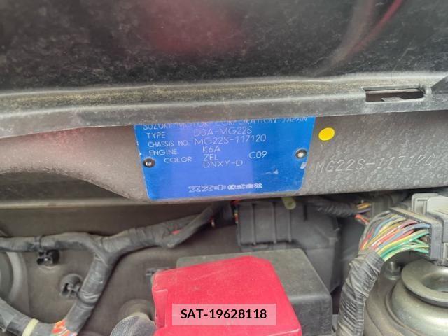 Nissan MOCO 2006-04 7328534-16