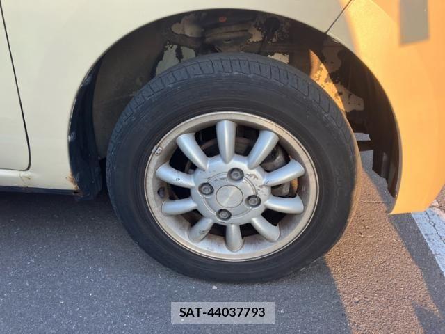 Nissan MOCO 2006-03 7455941-14