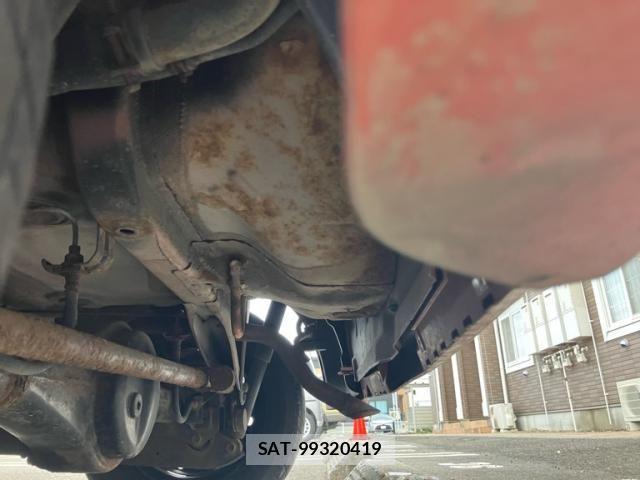 Nissan MOCO 2010-12 7877935-11