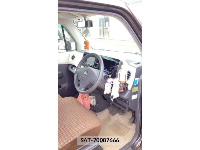 Nissan MOCO 2014-01 8100547-16
