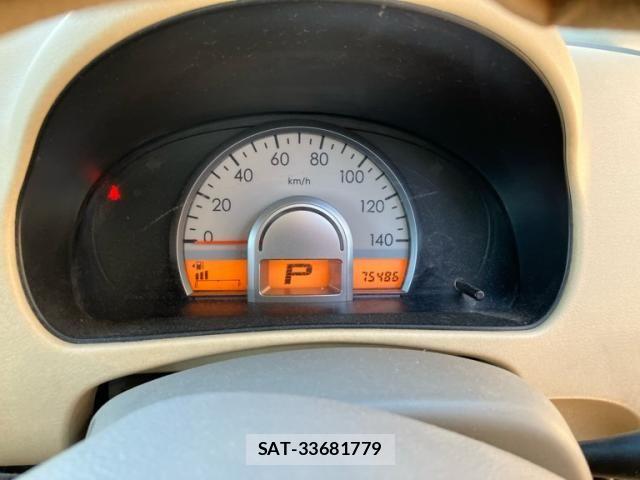 Nissan MOCO 2006-02 8158836-18