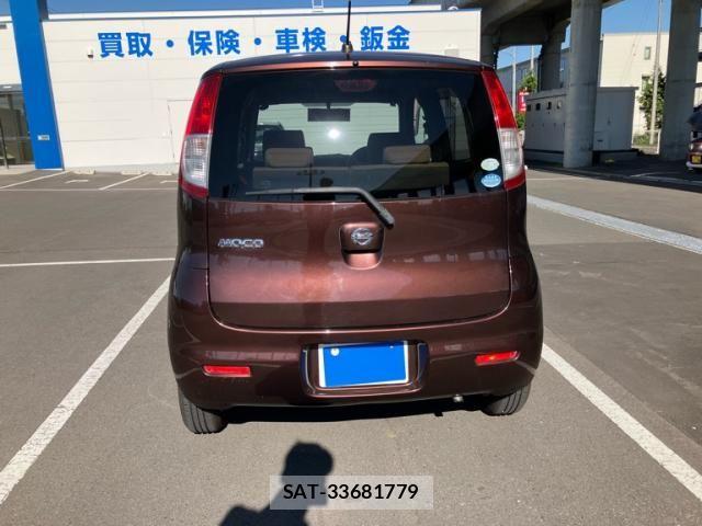 Nissan MOCO 2006-02 8158836-3