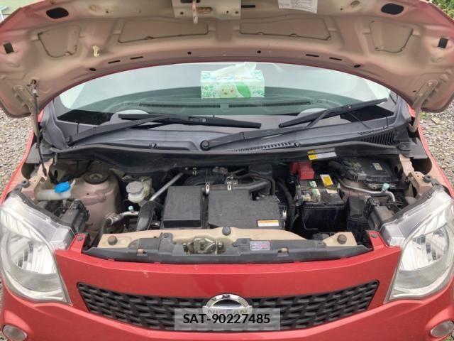 Nissan MOCO 2013-01 8230917-12