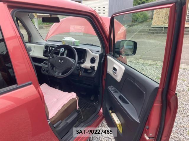 Nissan MOCO 2013-01 8230917-13