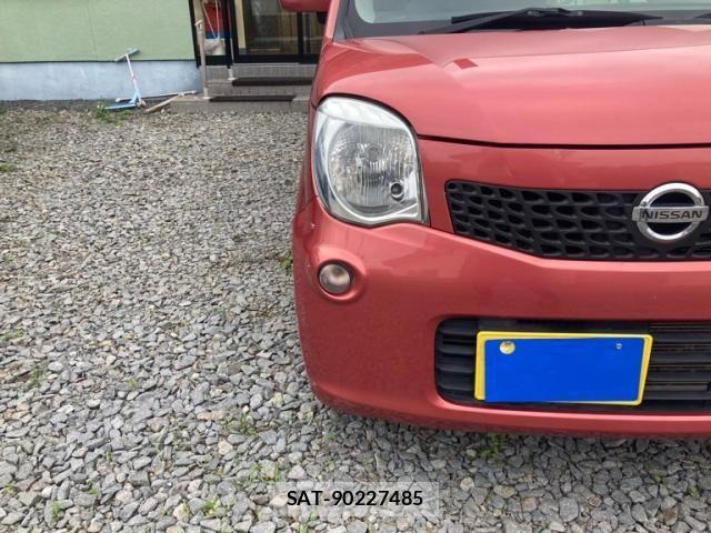 Nissan MOCO 2013-01 8230917-4