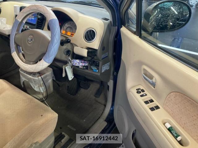 Nissan MOCO 2009-06 8230918-11