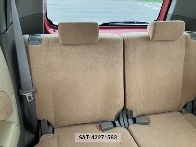Nissan MOCO 2010-01 8315585-12
