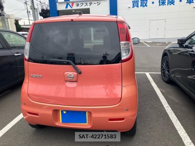 Nissan MOCO 2010-01 8315585-5