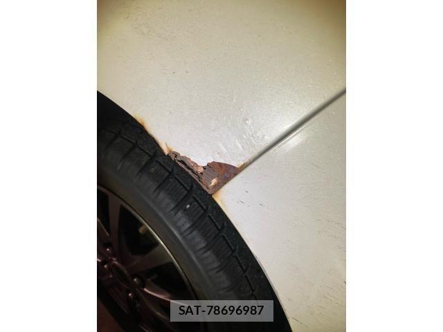Nissan MOCO 2009-04 8367158-15