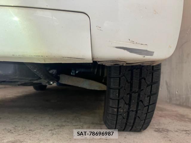 Nissan MOCO 2009-04 8367158-16