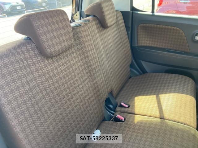 Nissan MOCO 2015-03 8367160-14