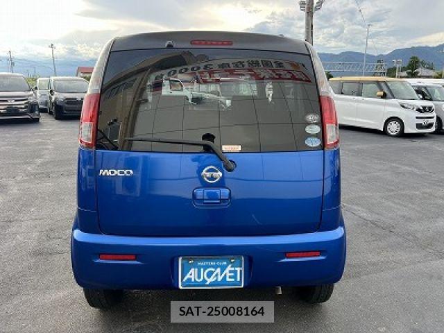 Nissan MOCO 2011-10 8367157-4