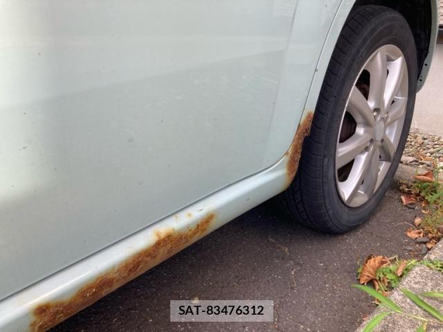 Nissan MOCO 2011-09 8371889-13