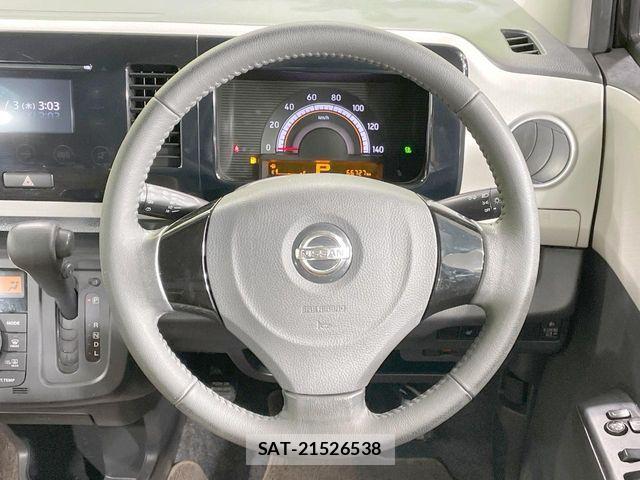 Nissan MOCO 2013-09 8781113-11