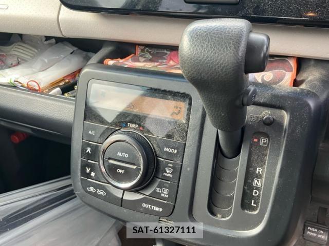 Nissan MOCO 2012-03 8830470-16