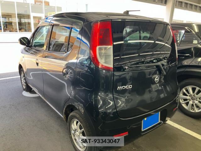 Nissan MOCO 2008-04 8830471-11