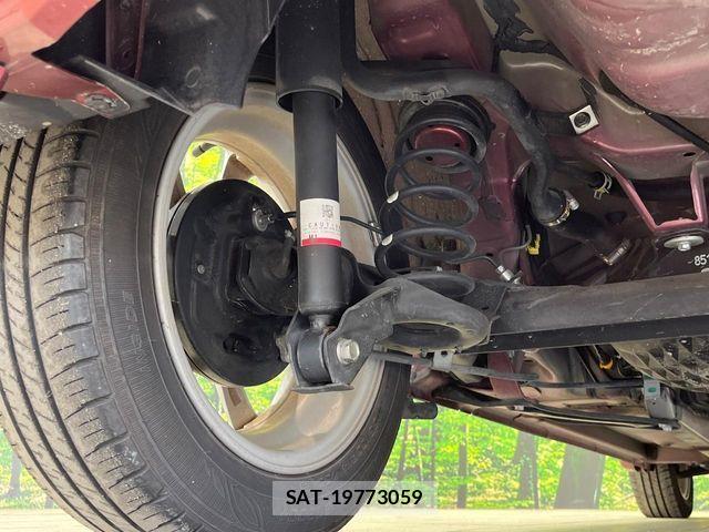 Daihatsu MOVE 2018-05 3716045-19