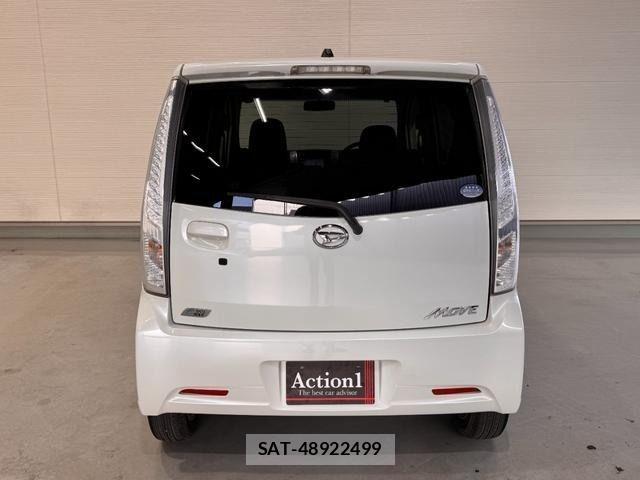 Daihatsu MOVE 2014-01 4755666-3