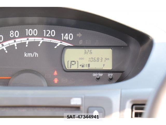 Daihatsu MOVE 2011-04 6013548-23