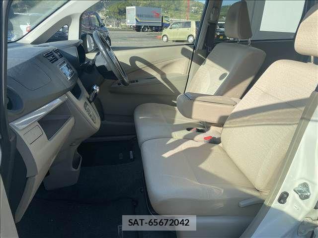 Daihatsu MOVE 2013-04 6672620-15