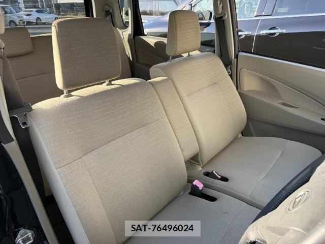 Daihatsu MOVE 2011-04 6816016-11