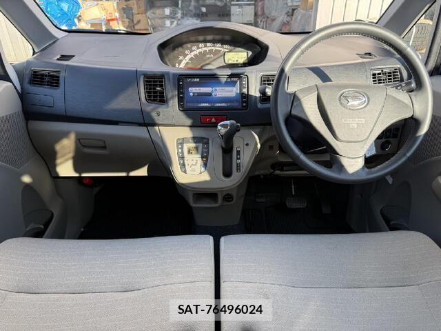 Daihatsu MOVE 2011-04 6816016-4