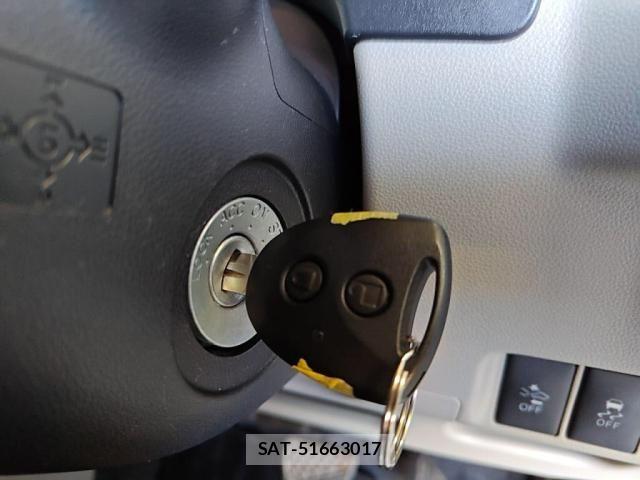 Daihatsu MOVE 2015-04 6909340-14