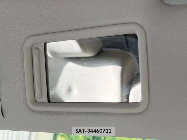 Daihatsu MOVE 2015-04 7020953-4