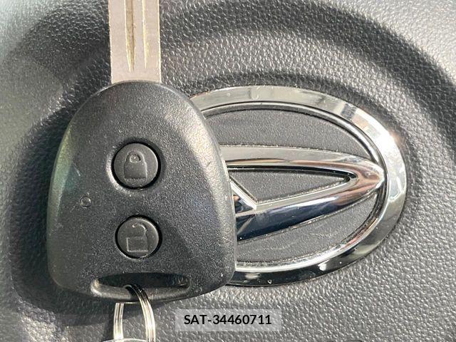 Daihatsu MOVE 2015-04 7020953-5