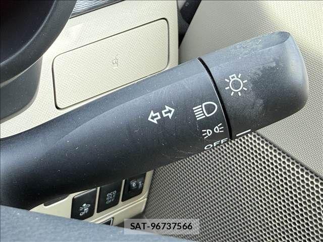 Daihatsu MOVE 2013-11 7059704-28