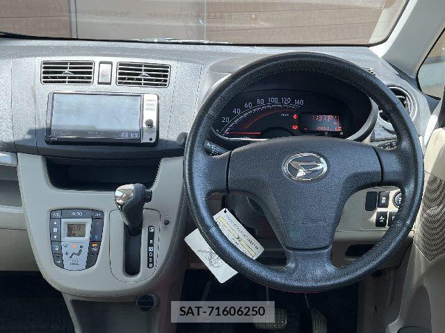 Daihatsu MOVE 2013-01 7222079-1