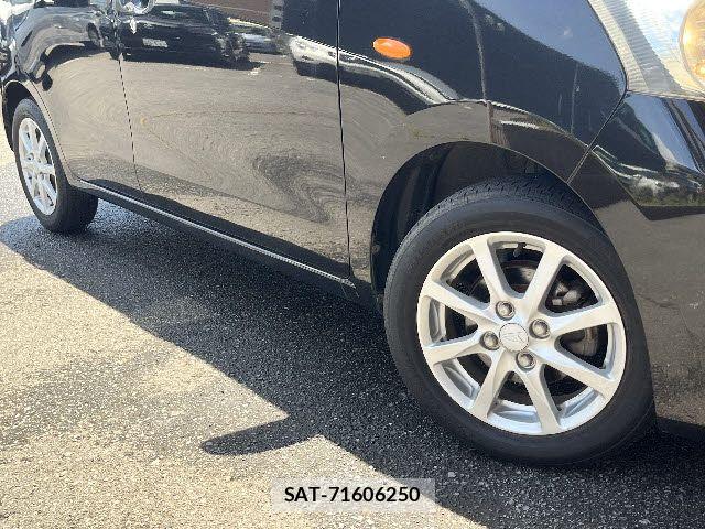 Daihatsu MOVE 2013-01 7222079-26