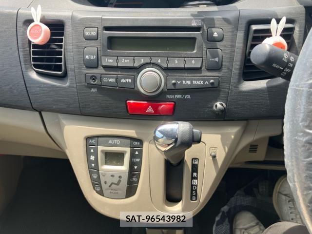 Daihatsu MOVE 2011-06 7222071-14