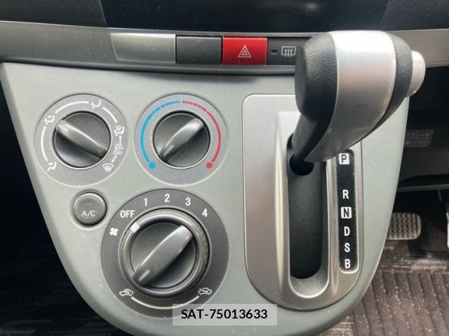 Daihatsu MOVE 2009-06 7222058-15