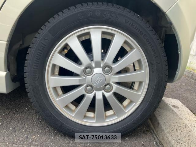 Daihatsu MOVE 2009-06 7222058-5