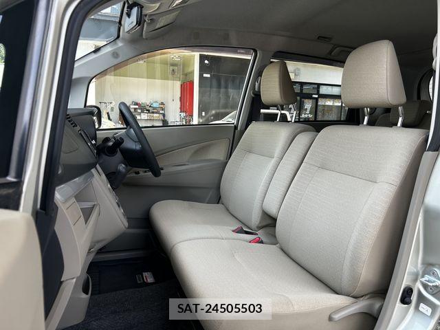Daihatsu MOVE 2013-06 7222090-22