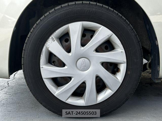 Daihatsu MOVE 2013-06 7222090-27