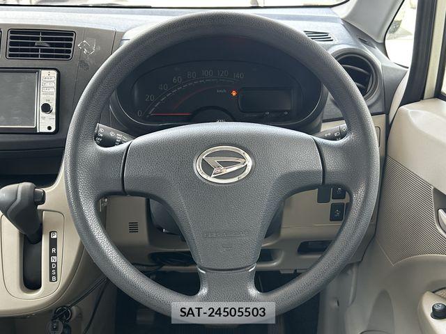 Daihatsu MOVE 2013-06 7222090-8