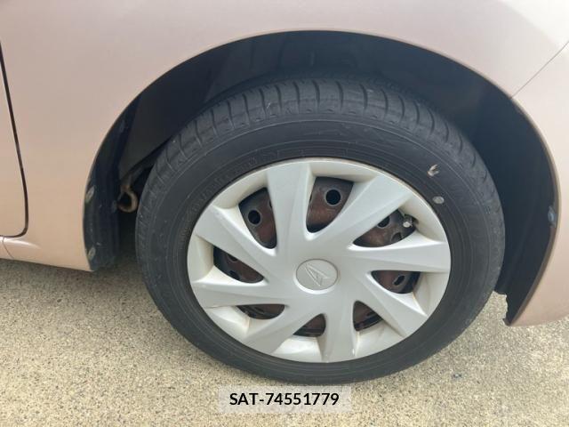 Daihatsu MOVE 2013-11 7222082-6