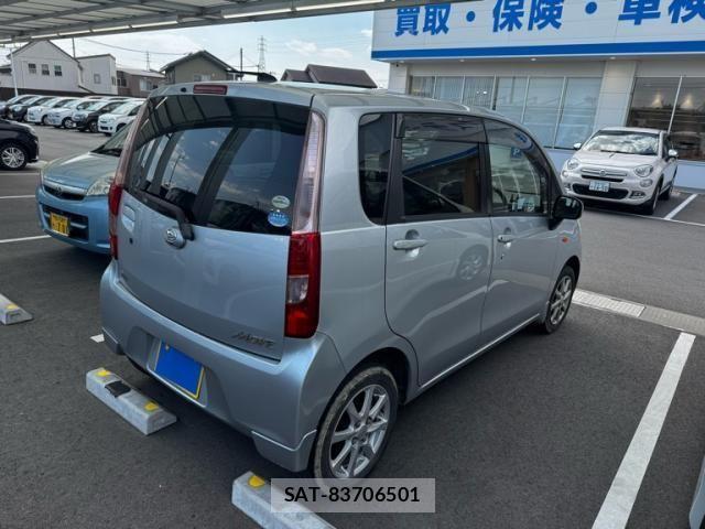 Daihatsu MOVE 2011-06 7222073-2