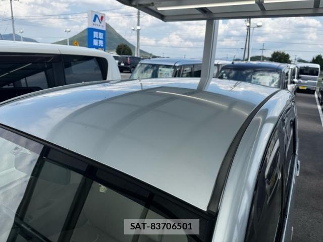 Daihatsu MOVE 2011-06 7222073-8