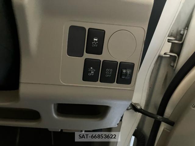 Daihatsu MOVE 2013-06 7251614-12