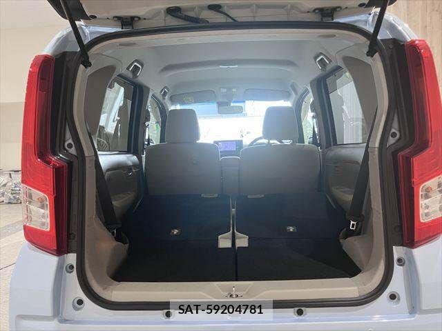 Daihatsu MOVE 2015-10 7272394-29