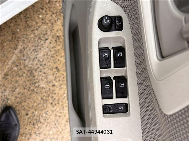 Daihatsu MOVE 2017-03 7272396-18