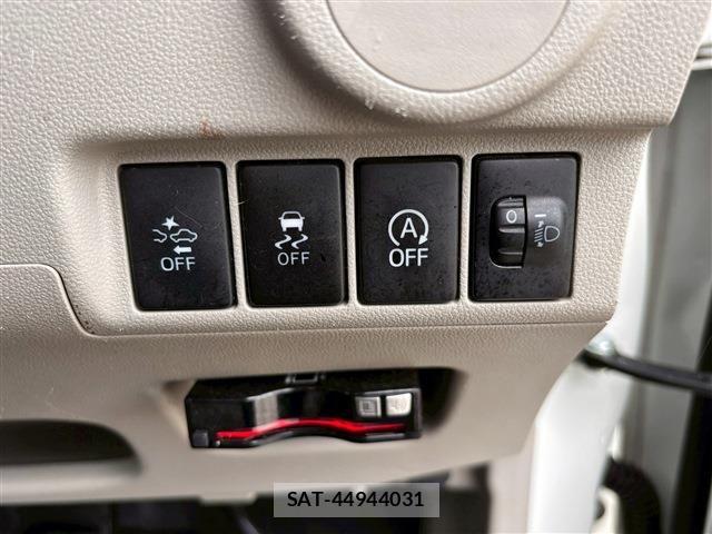 Daihatsu MOVE 2017-03 7272396-19