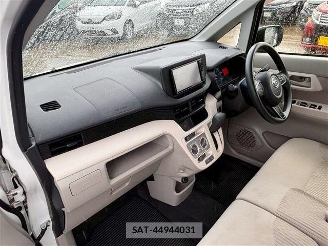 Daihatsu MOVE 2017-03 7272396-3
