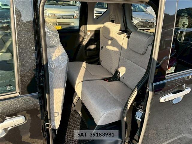 Daihatsu MOVE 2025-12 7328537-4