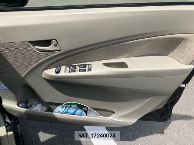 Daihatsu MOVE 2013-12 7358837-13